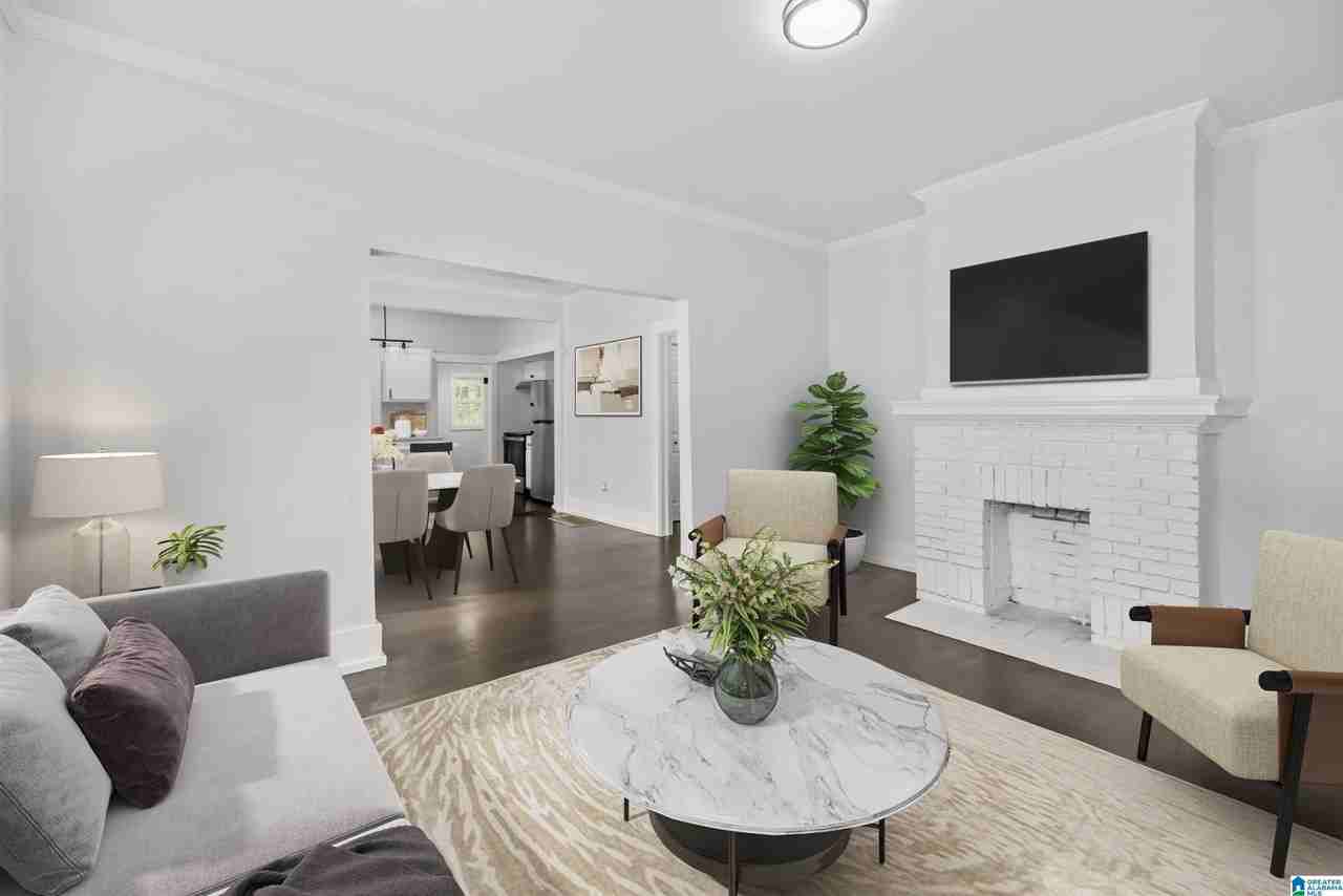 8028 5th Ave N - Photo 2 of 18
