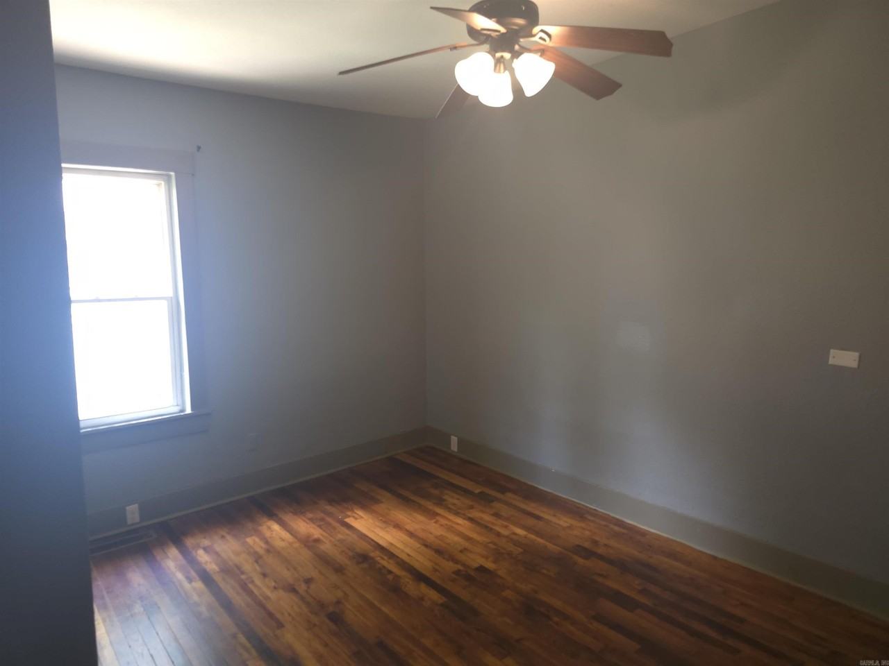 205 Morrison Ave - Photo 5 of 17