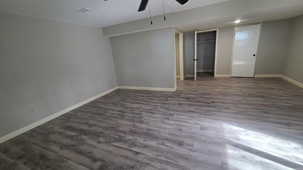 112 Ridgeview Dr - Photo 3 of 26