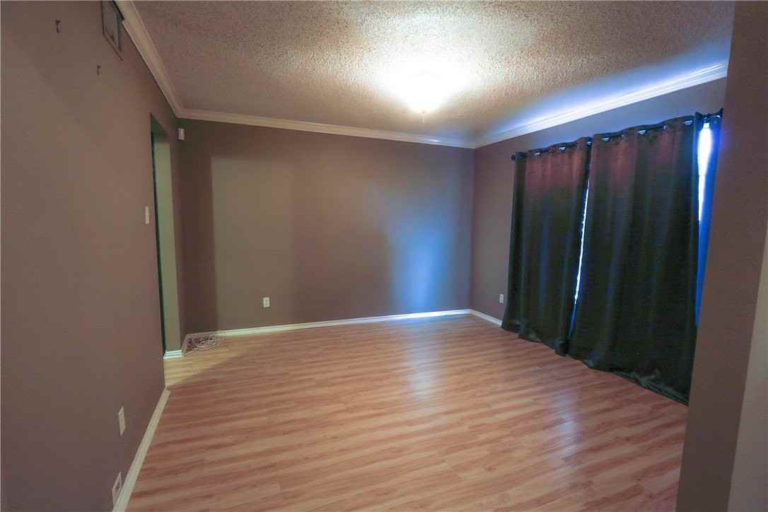 3149 Elderberry Ln - Photo 5 of 30