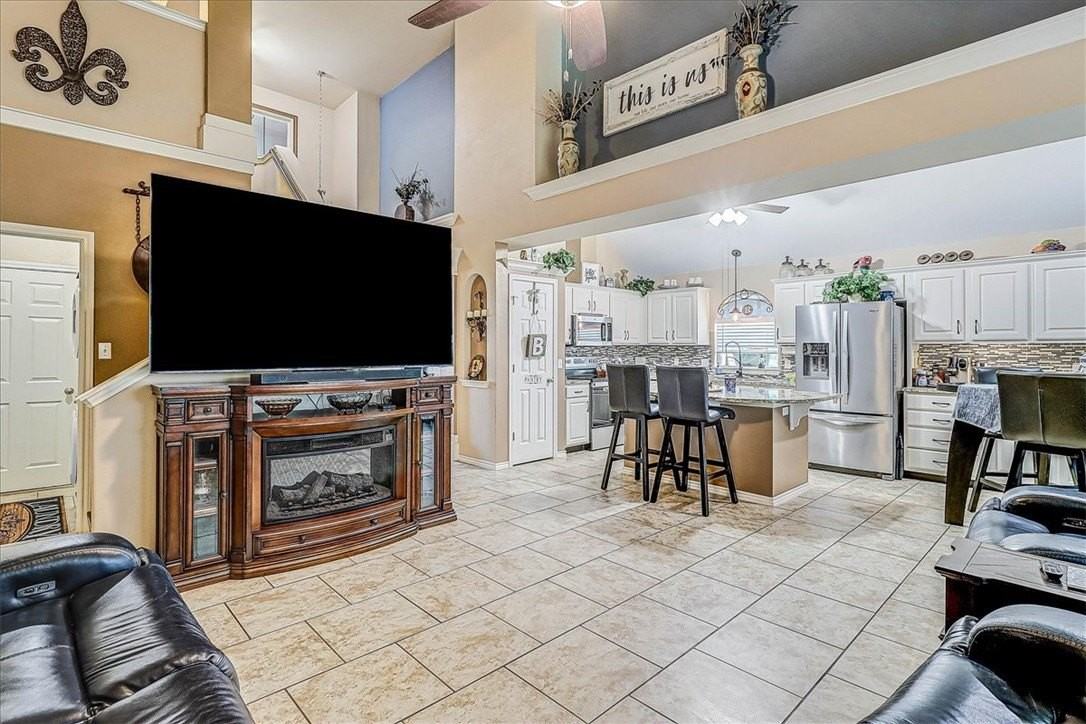 7229 Brown Dr - Photo 4 of 40
