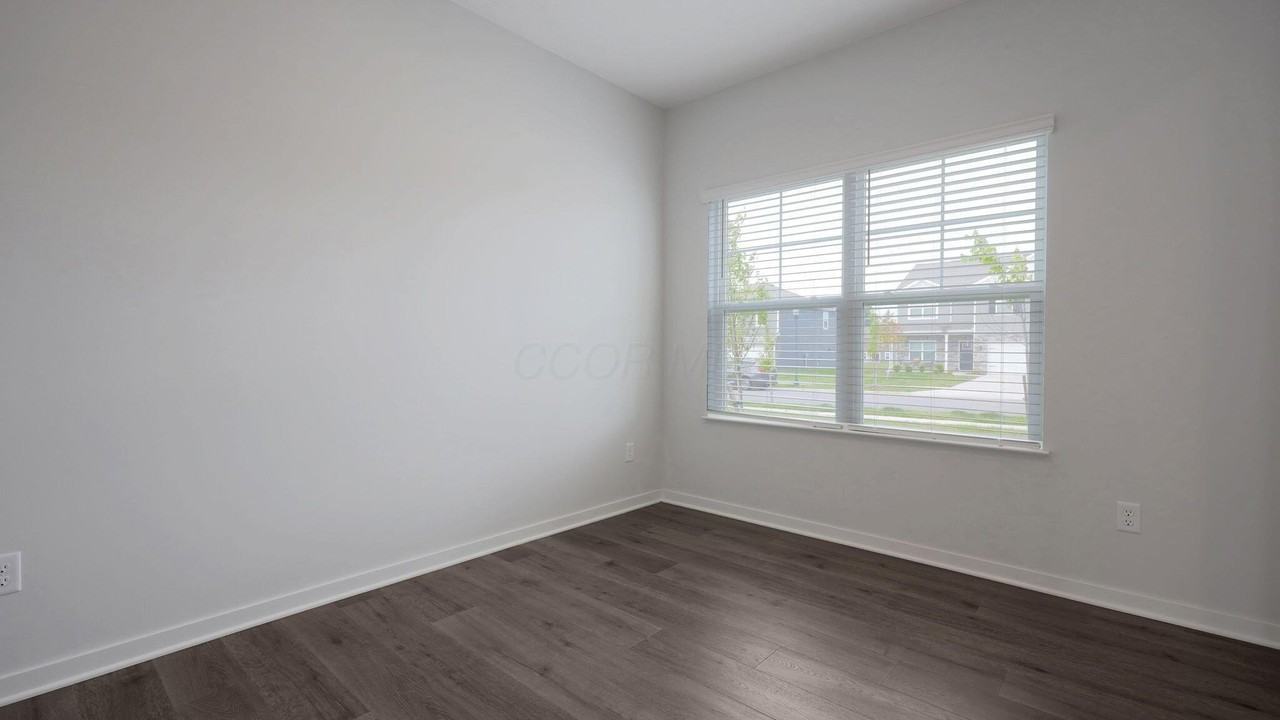 858 Sunny Vale Dr - Photo 2 of 15