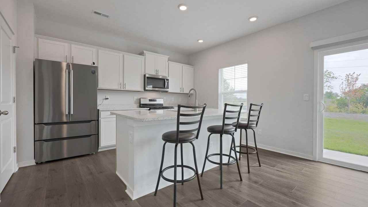 858 Sunny Vale Dr - Photo 6 of 15