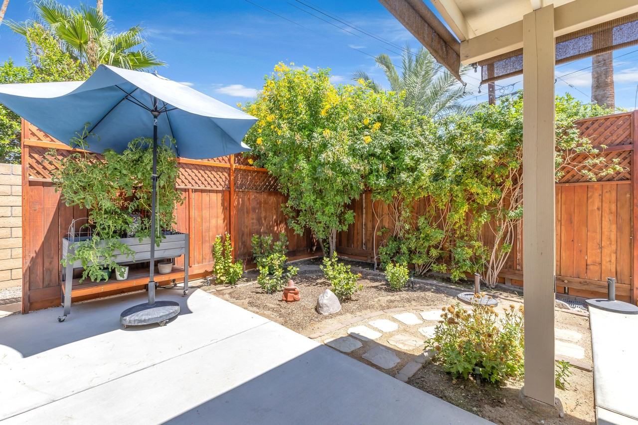 74558 Monte Verde Way - Photo 5 of 33