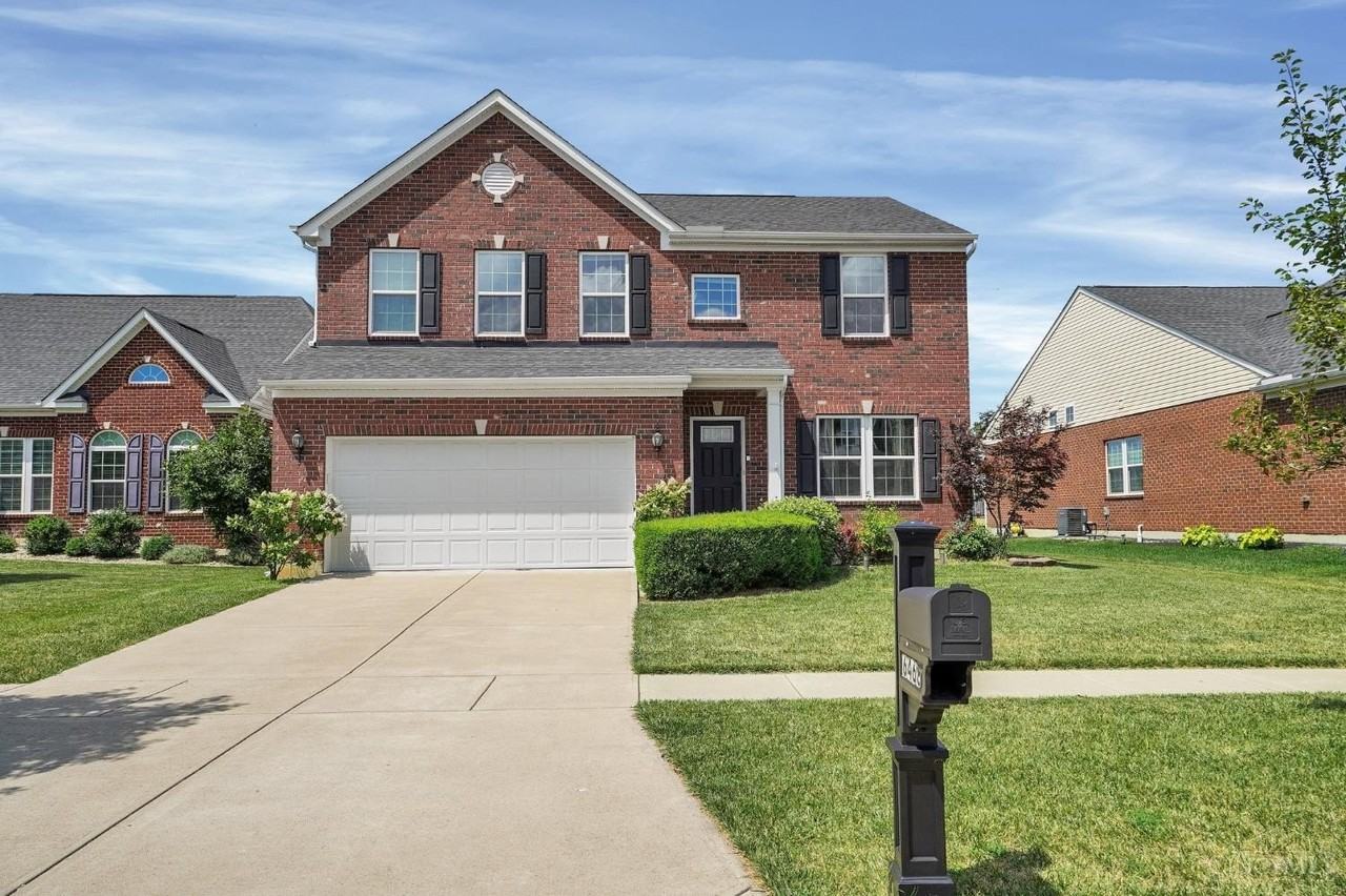 6468 Holly Ln - Photo 2 of 30