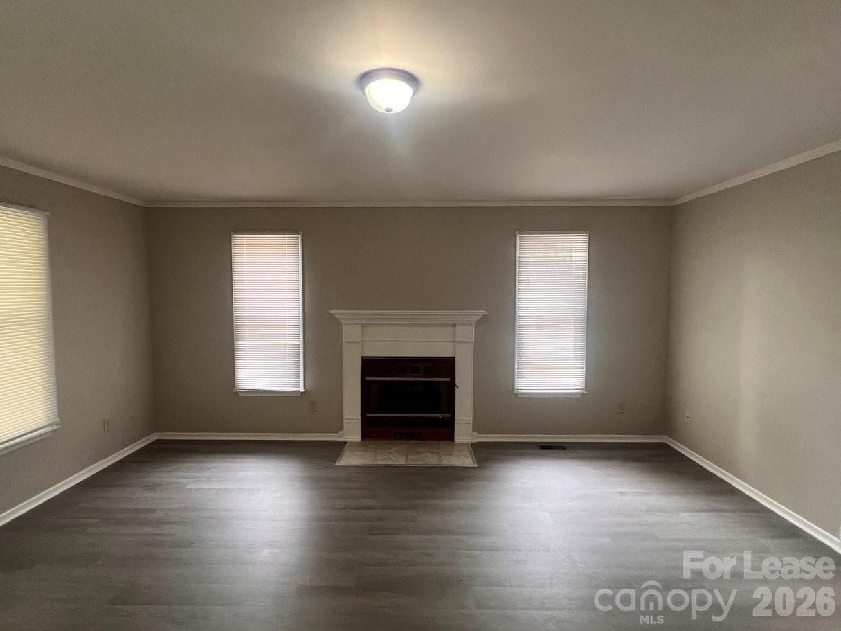 144 Mountain View Rd - Photo 2 of 33