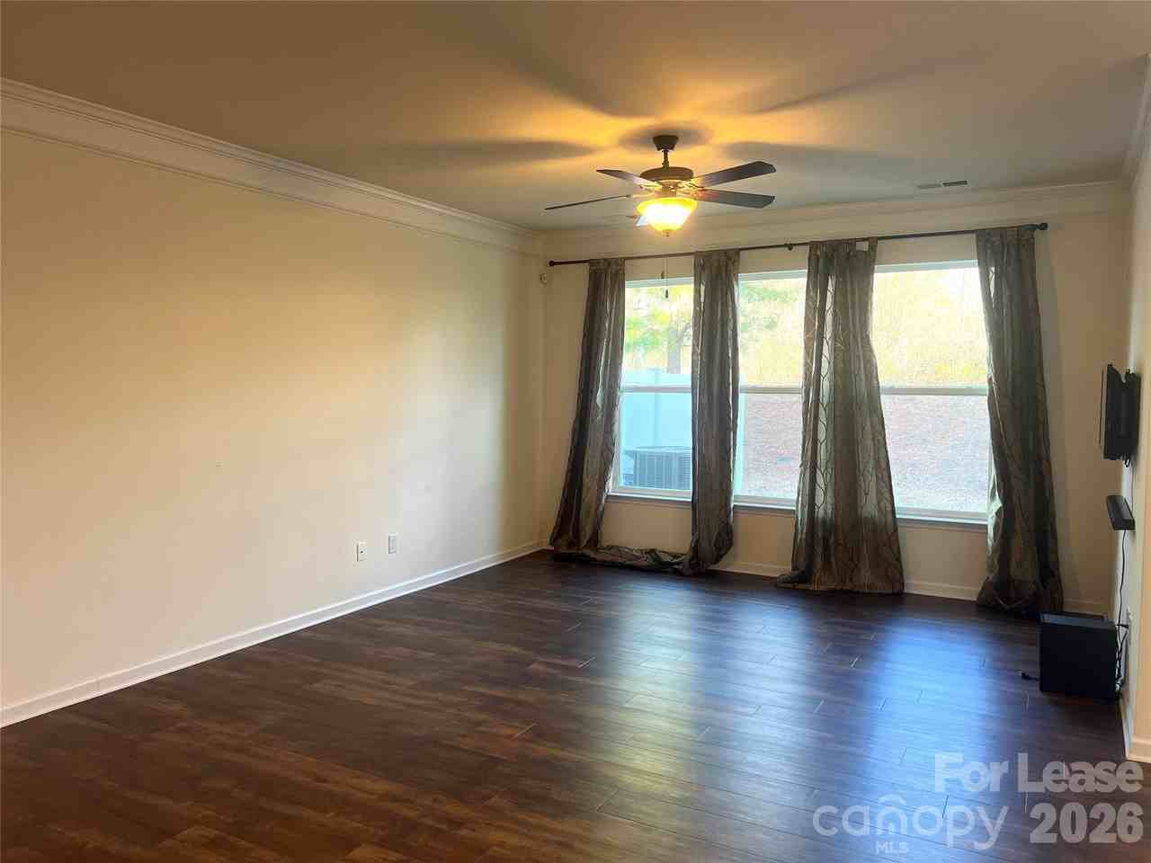 13259 Savannah Point Dr - Photo 4 of 17