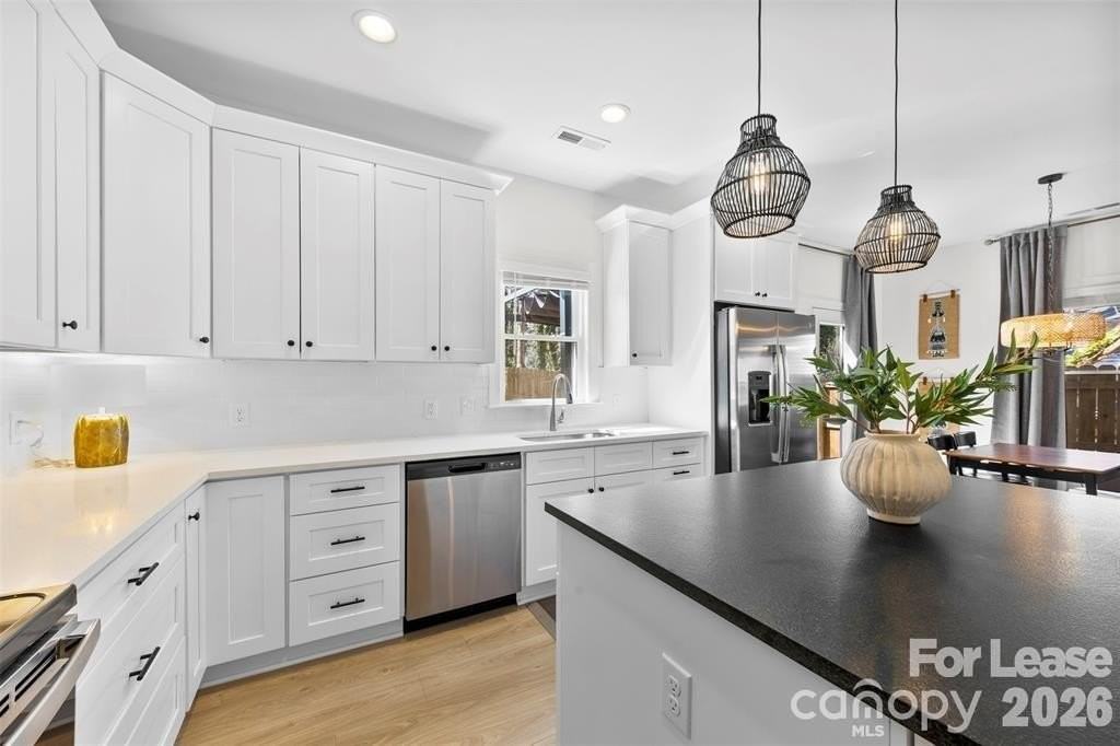 4114 Rutgers Ave - Photo 3 of 21