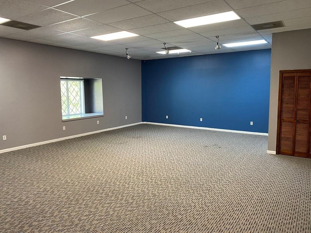 3124 W Main St - Photo 2 of 3