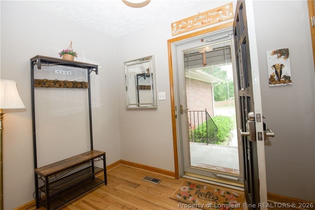 7815 Shuttle Rd - Photo 7 of 50