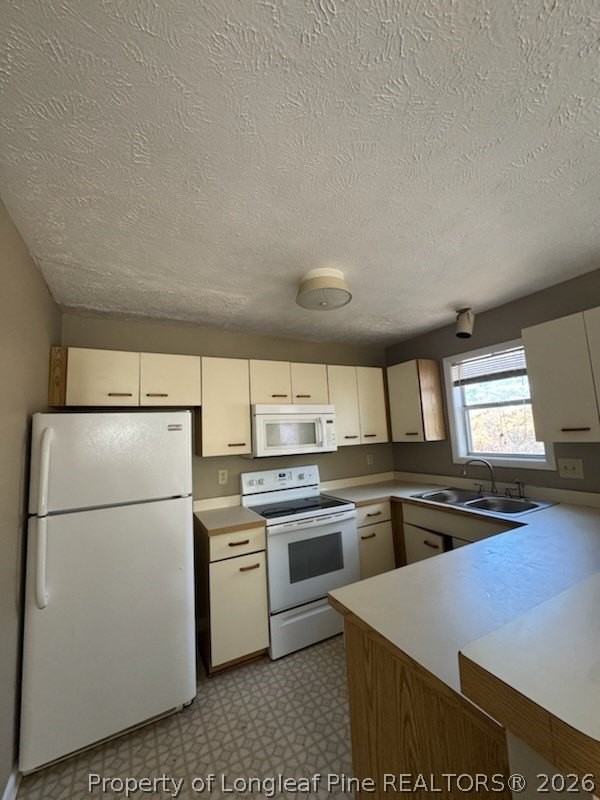 6801 Willowbrook Dr #4 - Photo 2 of 7