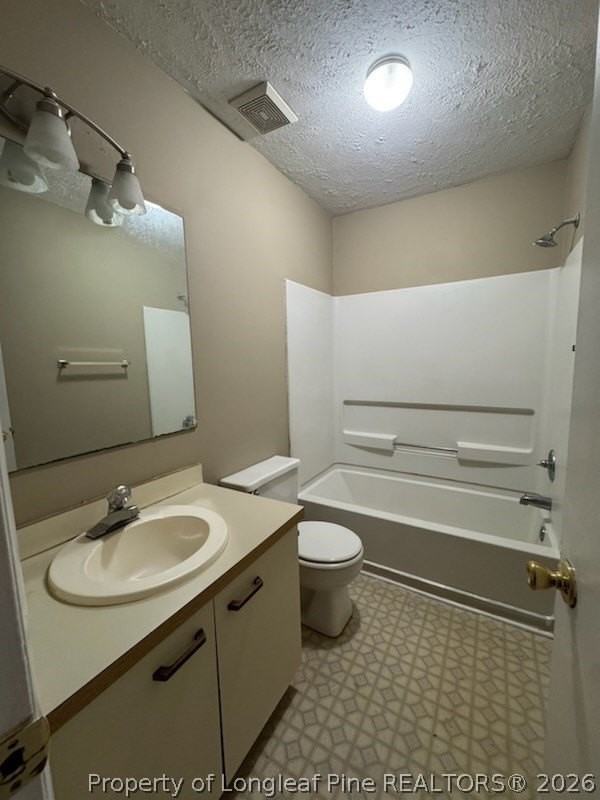 6801 Willowbrook Dr #4 - Photo 4 of 7