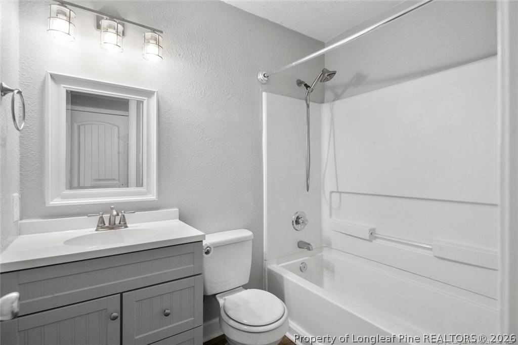 6327 Worthington Dr - Photo 3 of 6