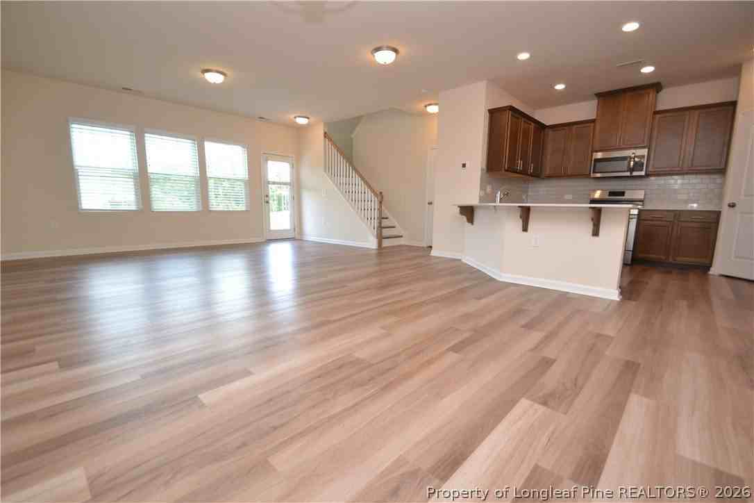 1127 Brightskies St - Photo 4 of 50