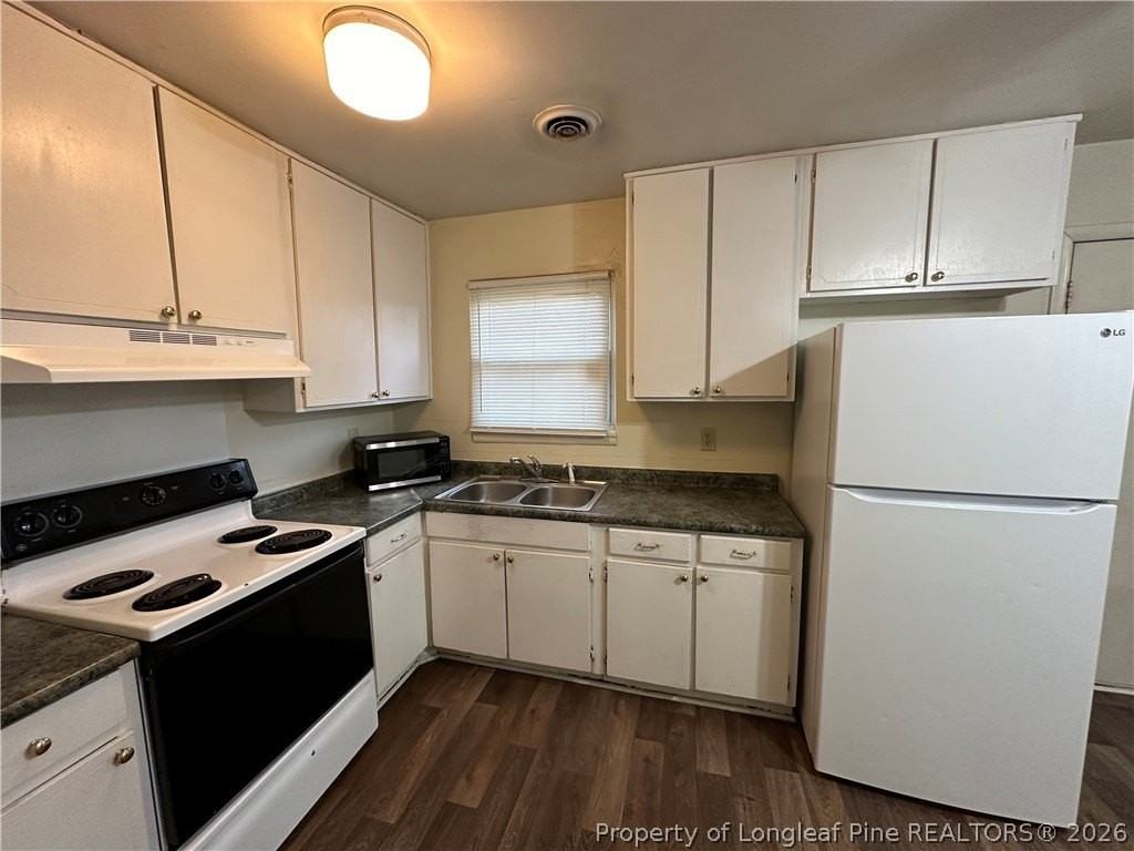 613 Kellam Cir - Photo 3 of 5