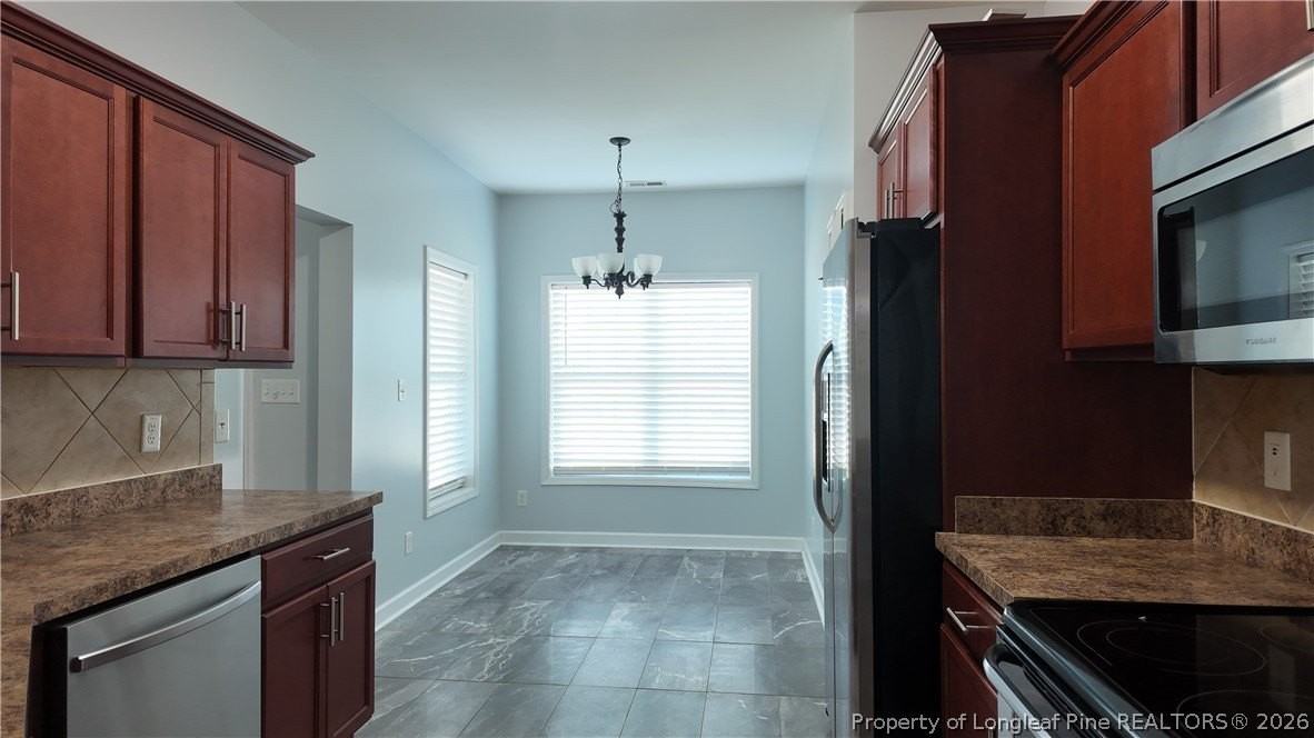 5317 Nessee St - Photo 7 of 20
