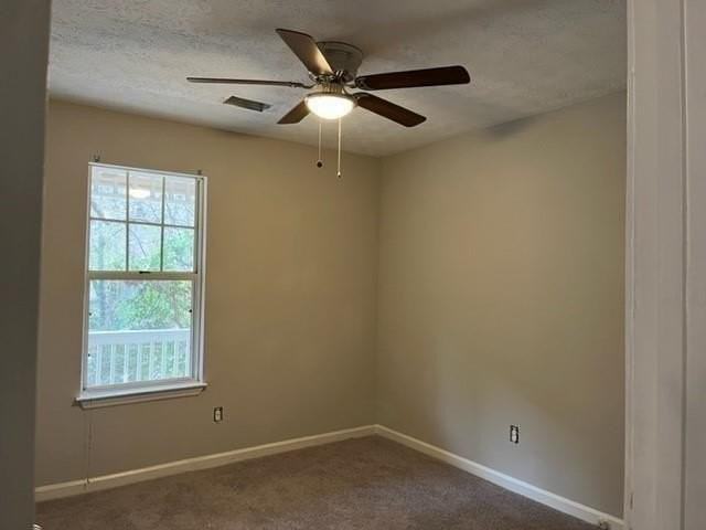 818 Greenhedge Dr - Photo 4 of 10