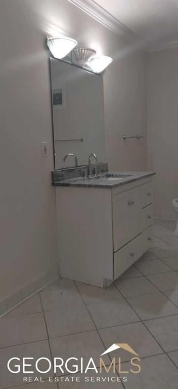 434 Martin St Se - Photo 2 of 7