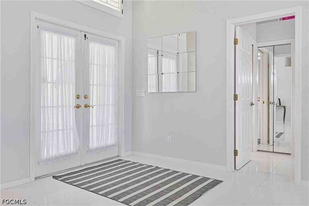 3681 Lakemont Dr - Photo 5 of 38