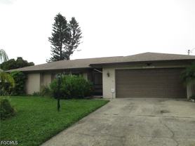 841 Se 41st St - Photo 1 of 1