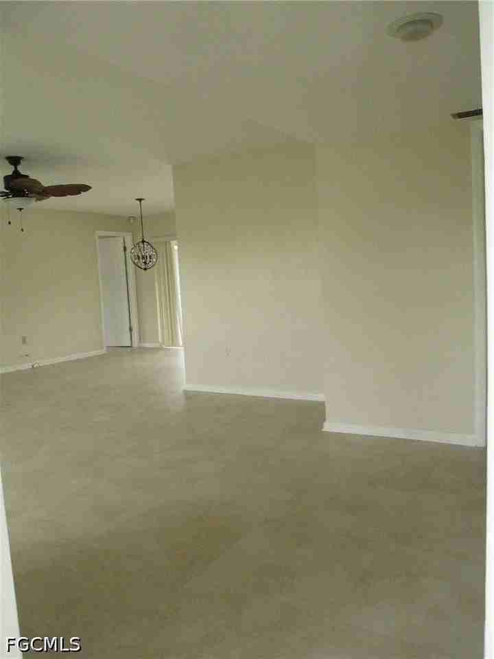841 Se 41st St - Photo 7 of 21