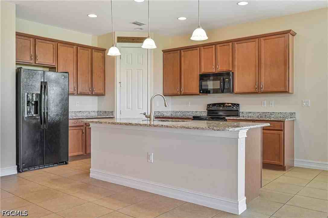 3899 Eldon St - Photo 6 of 24