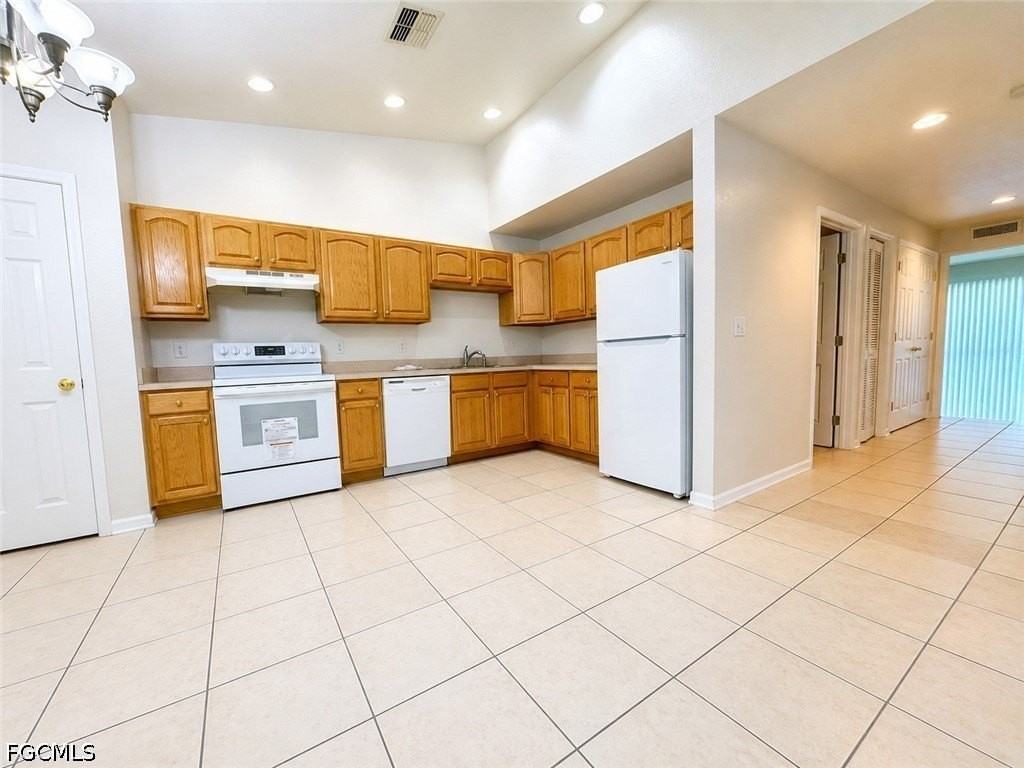 4719 22nd St Sw - Photo 3 of 8