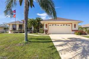 featured image of 1132 Se 32nd Ter