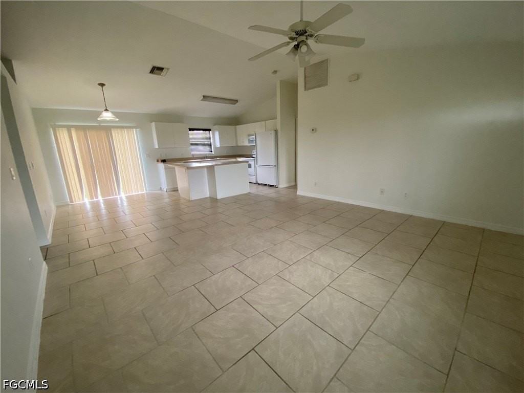 1703 Ne 17th St - Photo 6 of 18