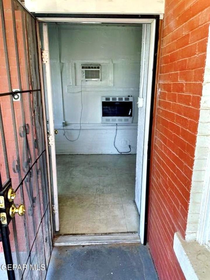 1114 E Rio Grande Ave #6 - Photo 2 of 10