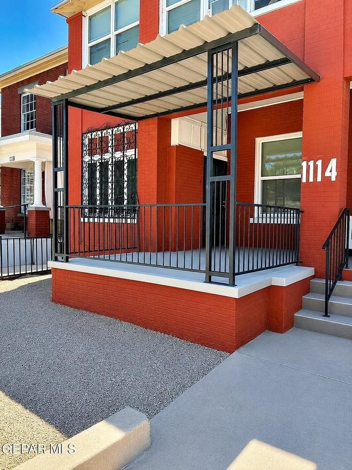 1114 E Rio Grande Ave #6 - Photo 3 of 10