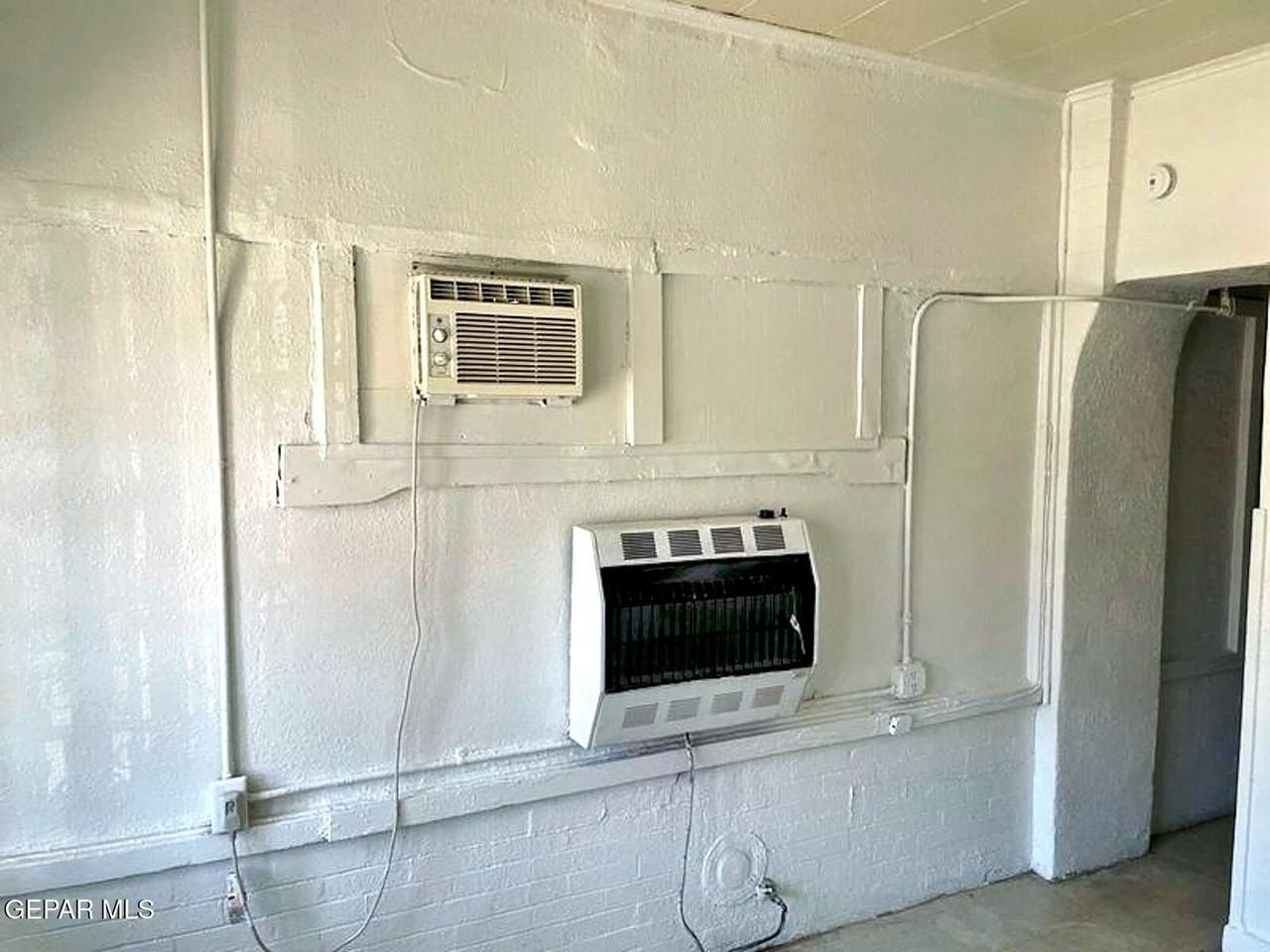 1114 E Rio Grande Ave #6 - Photo 4 of 10
