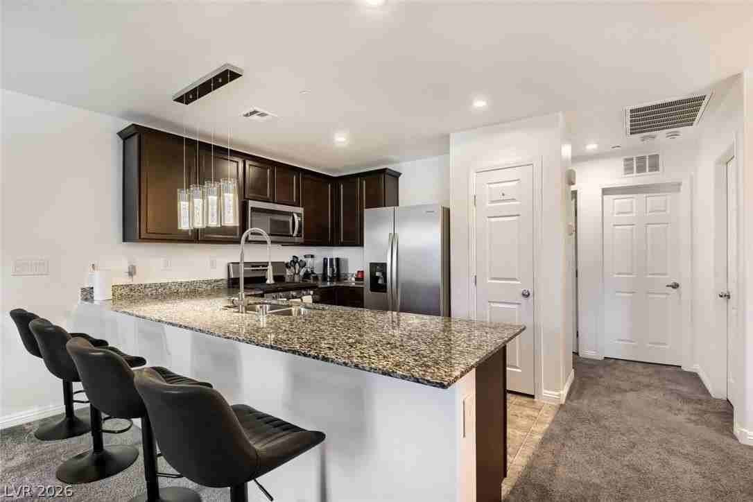 5109 Steep Cliffs Ave - Photo 6 of 12