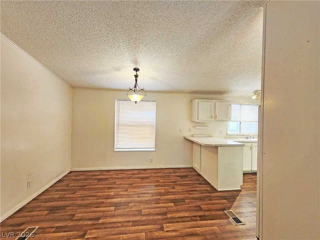 1441 W Betty Ave #1 - Photo 4 of 23