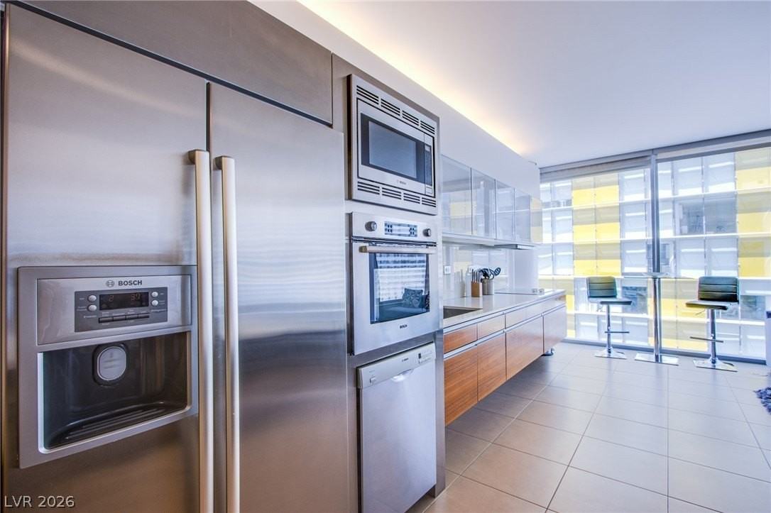 3722 Las Vegas Blvd S #1009 - Photo 5 of 15