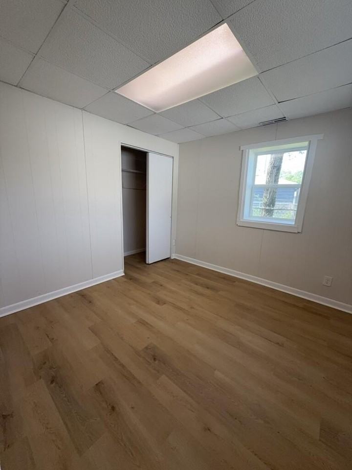 2425 Prospect St - Photo 2 of 8