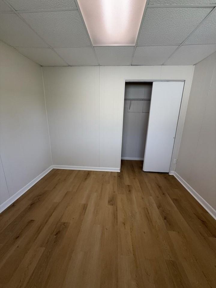 2425 Prospect St - Photo 3 of 8