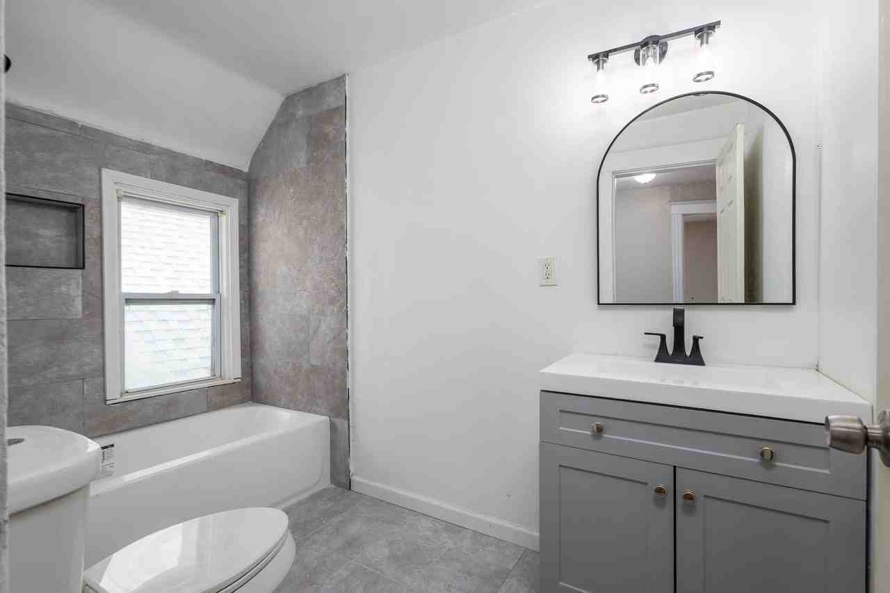 614 E Euclid St - Photo 4 of 11