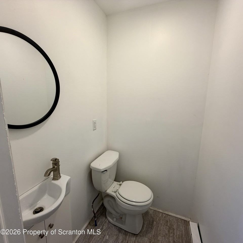 530 Myrtle St #1 - Photo 7 of 12