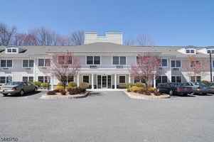 featured image of 84 Sparta Ave Apt 102