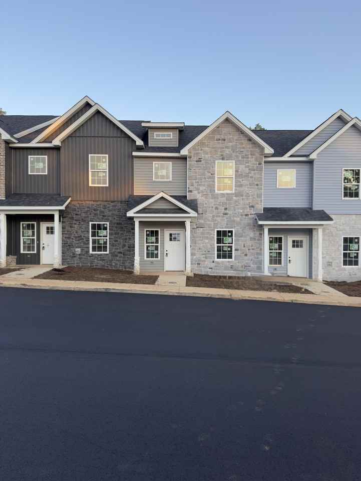 536 Leesville Rd #404
