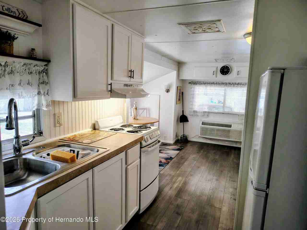 9349 Bob Cat Dr - Photo 7 of 12