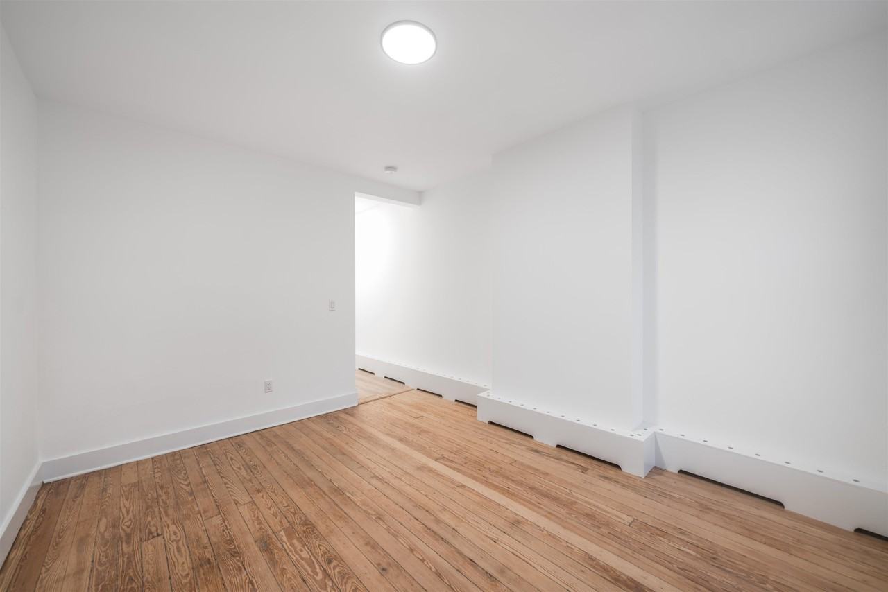 500 Monroe St #8 - Photo 4 of 15
