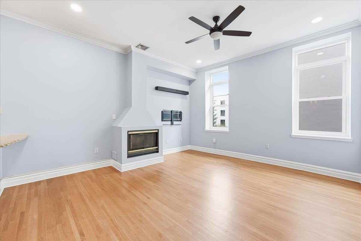 818 Jefferson St #3B - Photo 4 of 14