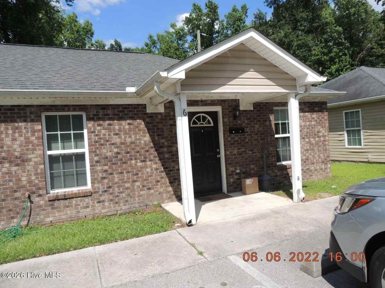 130 Miracle Dr #6 - Photo 2 of 15