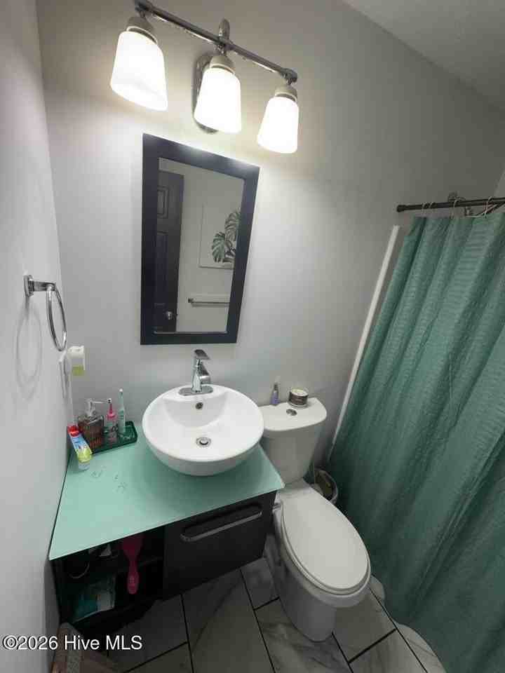 400 Winchester Rd - Photo 7 of 15