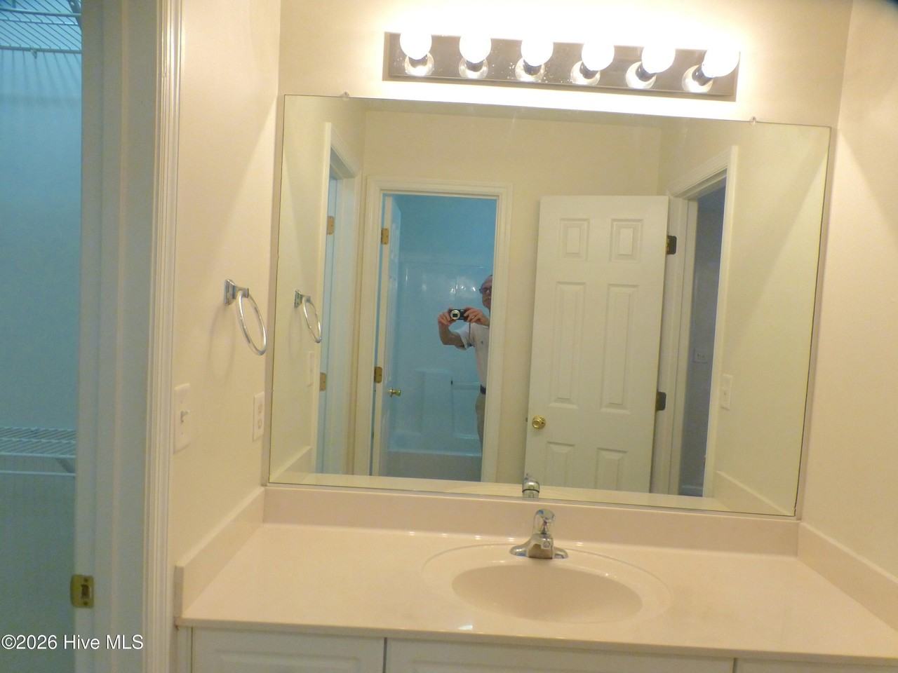 1433 Anna Way - Photo 7 of 12