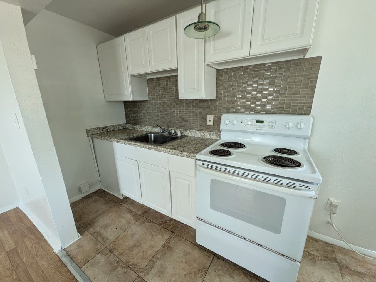18 W 43rd St #18 - Photo 2 of 11