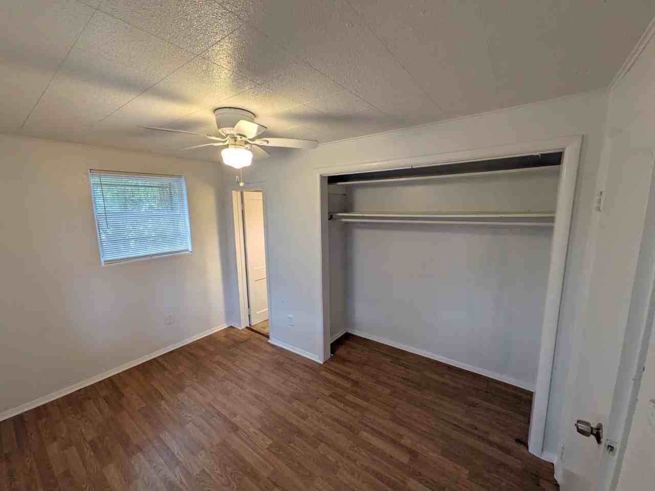 18 W 43rd St #18 - Photo 6 of 11