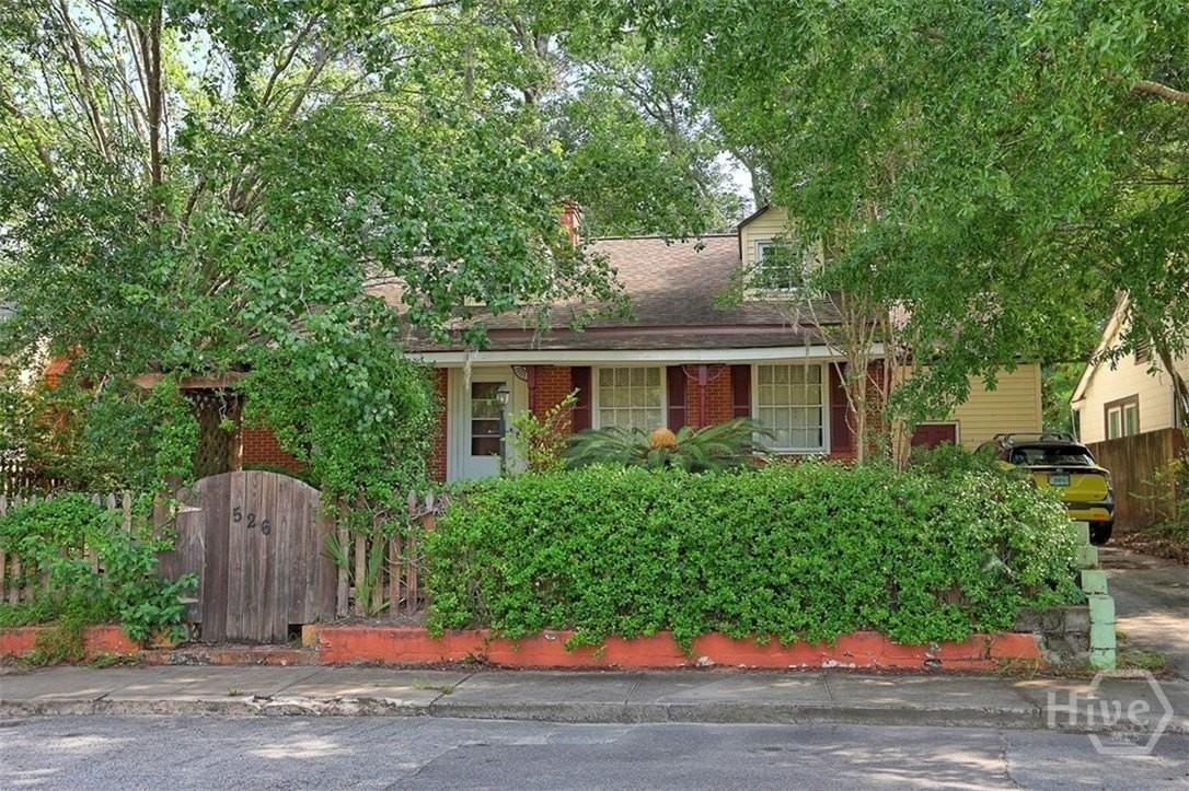526R Durant Ave - Photo 2 of 35